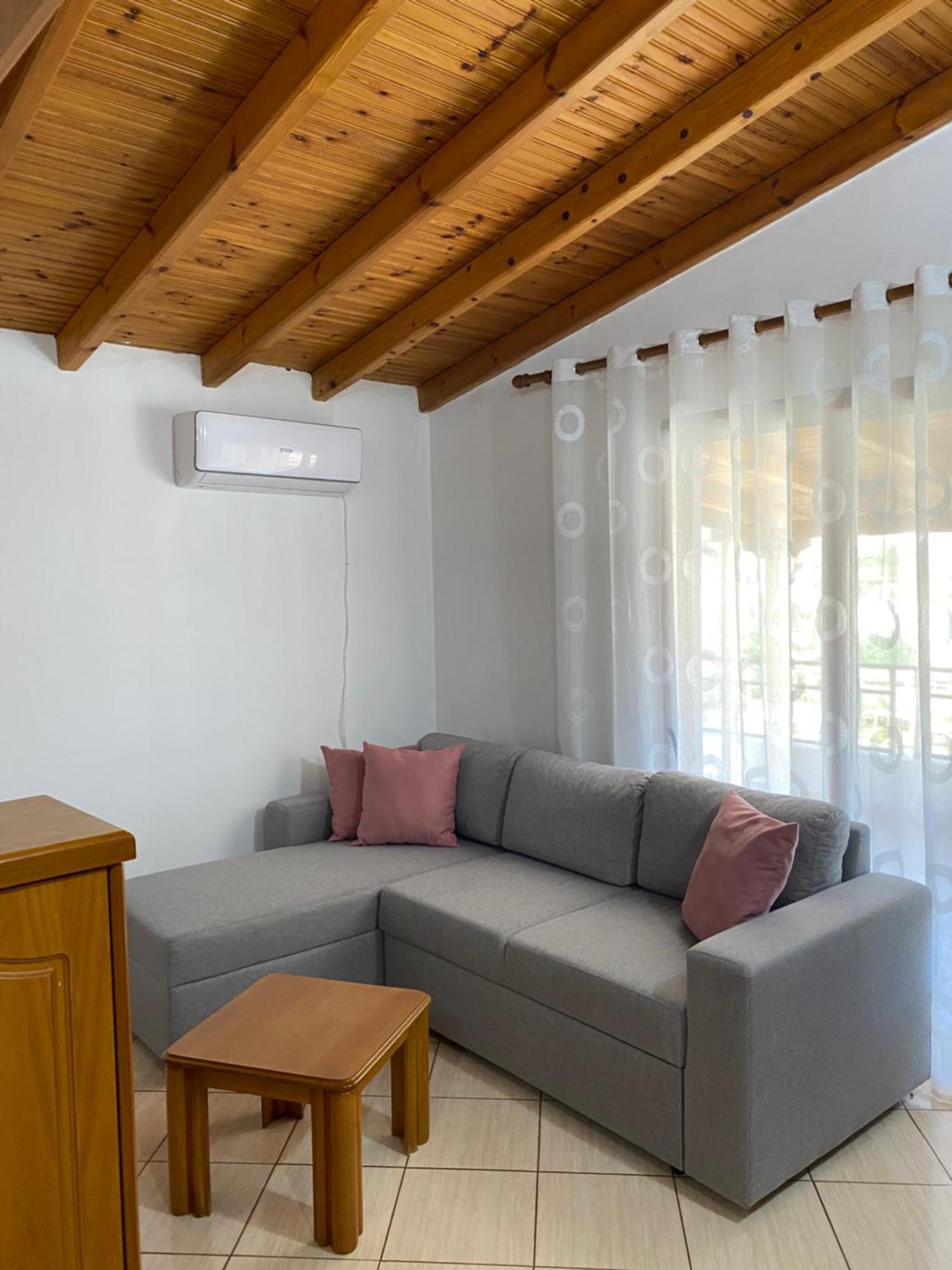 Alex Apartments Sarandë Quarto foto